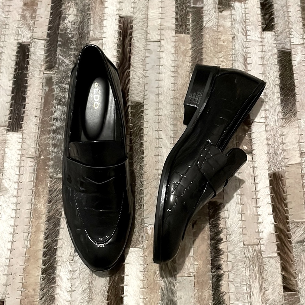 Aldo faux croc pointed toe loafer